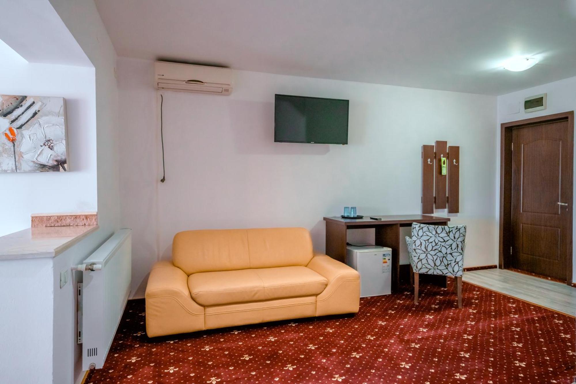 Relax Spa Costinesti - D'Amy Hotel ภายนอก รูปภาพ